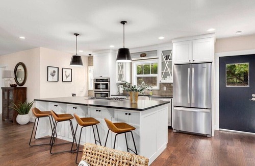 Fayetteville House | The Mission Rock House - DT Fayetteville