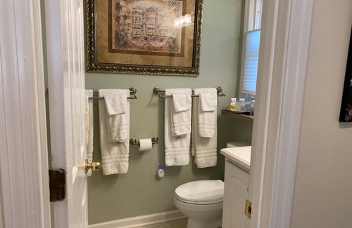 Aiken Bed & Breakfast | The Mockingbird Suite