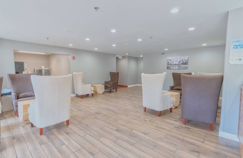 Mariposa Hotel | The Monarch Inn