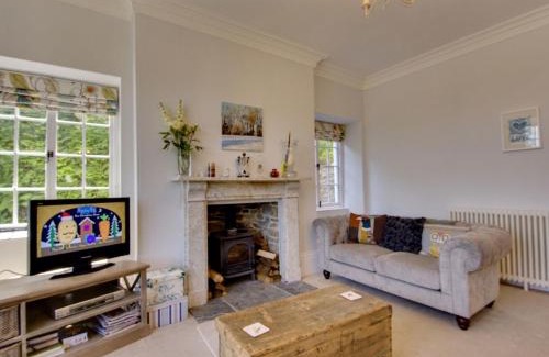Dulverton House | The Mount