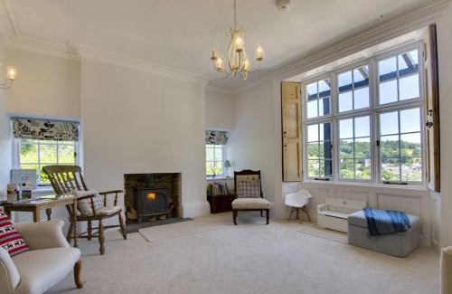 Dulverton House | The Mount