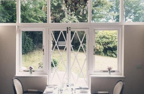 Sidmouth Hotel | The Mount Pleasant Hotel
