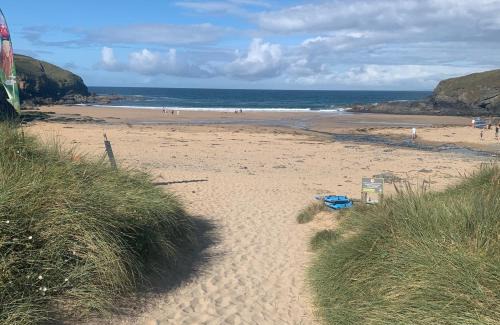 Mullion Hotel | The Mounts Bay Inn