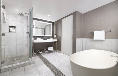Theater District Hotel | The Muse New York