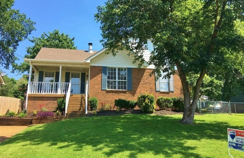 Hermitage House | The Nash Spot