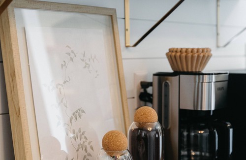 Keene House | "The NEAT House" - MODERN BOURBON TRAIL STAY - 3BR