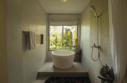 Taro Hotel | The Nenggala Suite