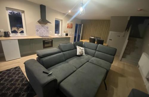 Newry House | The Nest