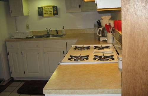 Northfield Apartment | The Nest - Great Location for Skiing or Sighseeing in the Route 100 Valley