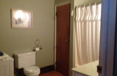 Northfield Apartment | The Nest - Great Location for Skiing or Sighseeing in the Route 100 Valley