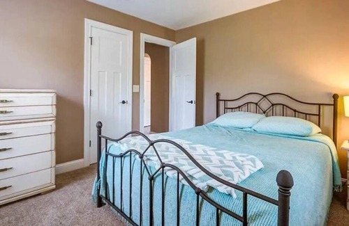 Oxford House | The Nest: Perfect Home for Miami U Families