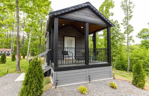 Dover House | The Nesting Nook at "In The Pines at KY Lake"