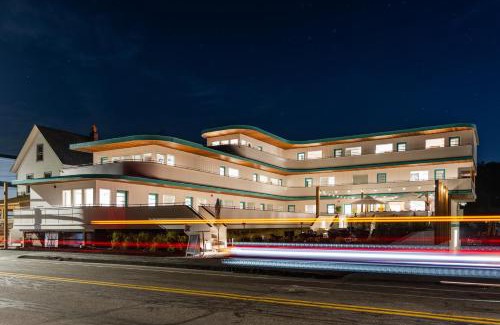 York Beach Hotel | The Nevada