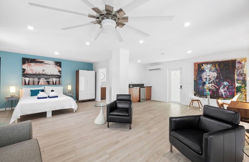 Northeast Miami Hotel | The New Yorker Miami Hotel