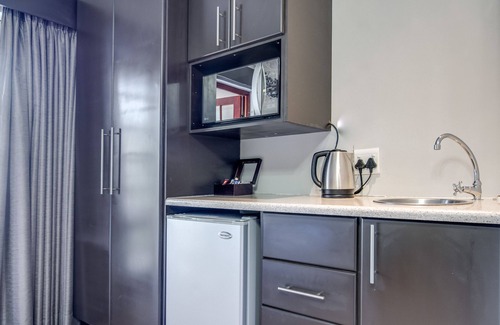 Bloemfontein House | The Nightingale Guesthouse