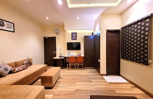 Amritsar Hotel | The Nirvana By Urban Galaxy