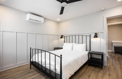 Hillsboro West End Apartment | The Nomad 8BR Buyout 32 Guests in Hillsboro