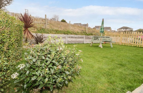 Rhos on Sea Cottage | The Nook 285b