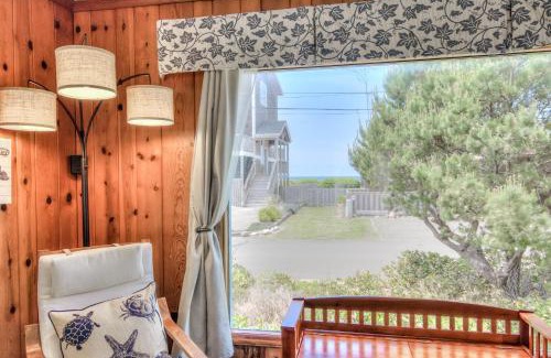 Seaside House | The Nordic House in the Cove - Meredith Lodging