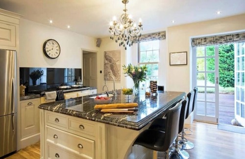 Felmingham Other | The Norfolk Farmhouse & Barn, (sleeps18) - close to coast with hot -tub.