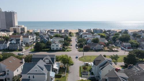 Northeast Virginia Beach House | The North End Bungalow