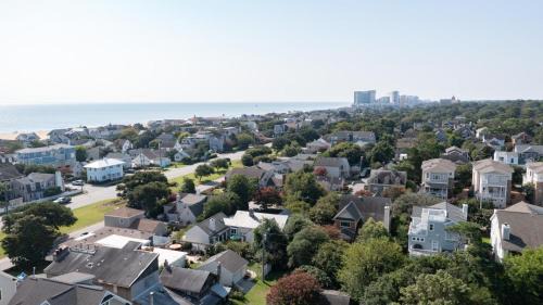 Northeast Virginia Beach House | The North End Bungalow