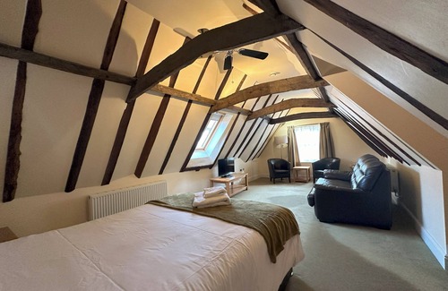 Colchester Hotel | The North Hill Hotel