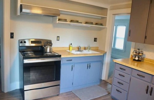 Northfield Apartment | The Northfield Nest: Beautiful 2 Bedroom Apartment
