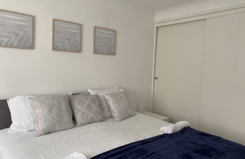 Horley Apartment | The Oaks Greenery