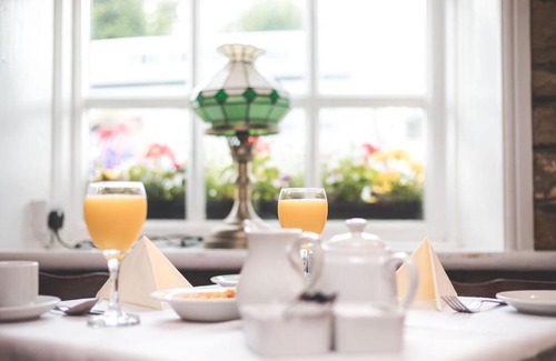 Burniston Hotel | The Oakwheel