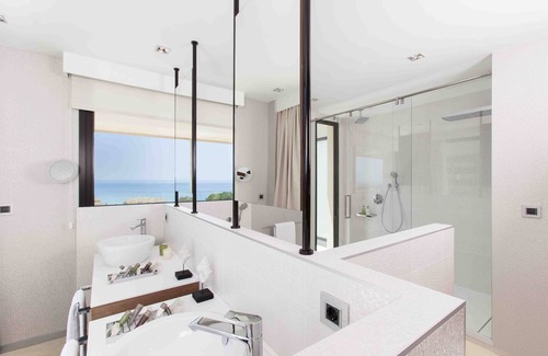 Nikki Beach Resort | The Oasis by Don Carlos Resort