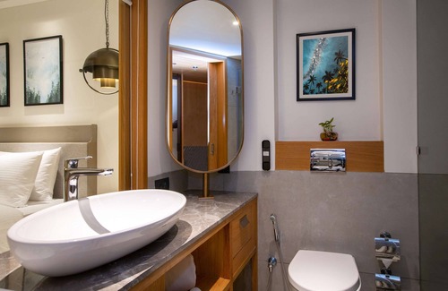 The Mall Road Hotel | The Oasis Mussoorie - a member of Radisson Individuals