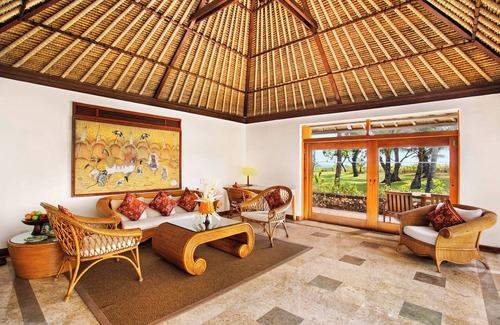 Seminyak Resort | The Oberoi Beach Resort, Bali
