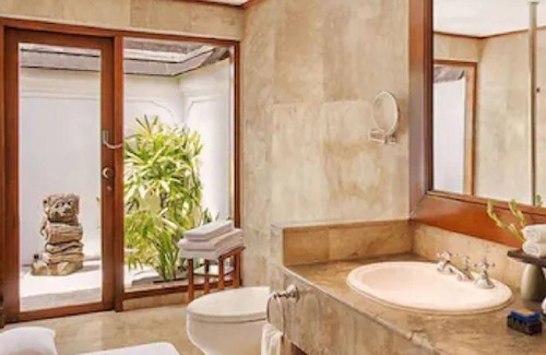 Seminyak Resort | The Oberoi Beach Resort, Bali