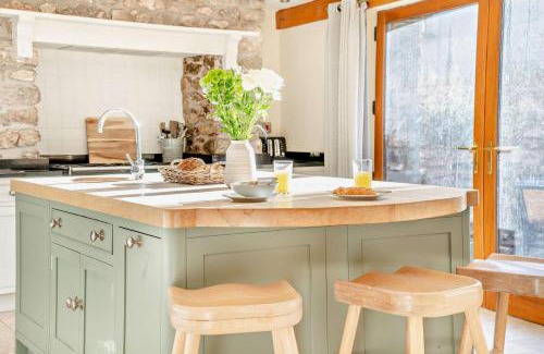 Porthcawl House | The Old Barn