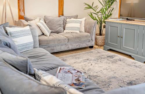 Porthcawl House | The Old Barn