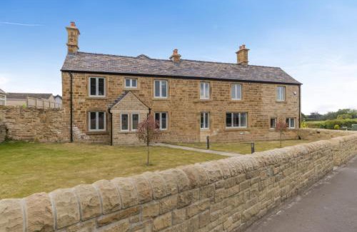Marsh Lane House | The Old Butchers Arms