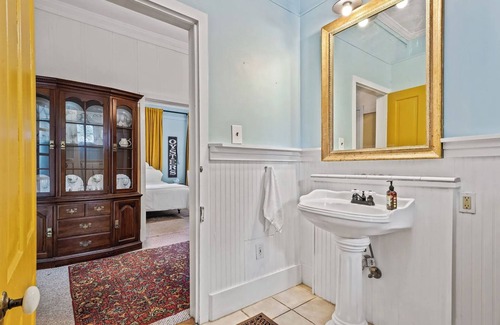 Carrabelle Hotel | The Old Carrabelle Hotel