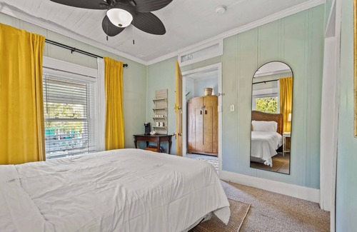 Carrabelle Hotel | The Old Carrabelle Hotel