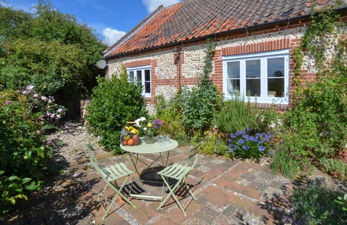 Hindolveston House | The Old Chapel - One Bedroom House, Sleeps 2