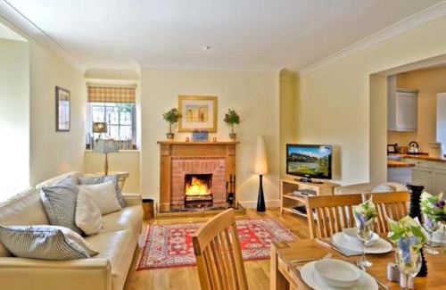 Berwick-upon-Tweed House | The Old Farmhouse