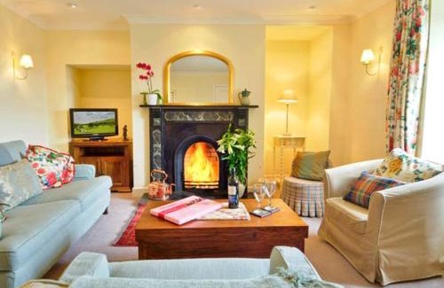 Berwick-upon-Tweed House | The Old Farmhouse