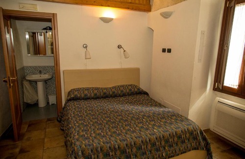Mottola House | The Old House