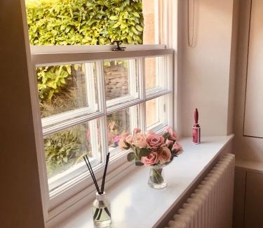 Duntisbourne Abbots House | The Old Post Office Studio Apartment in a Beautiful Cotswold Village