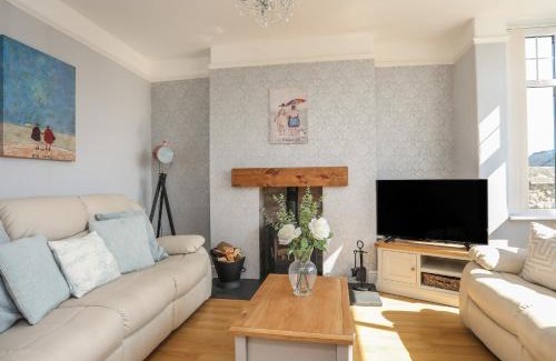Bodorgan House | The Old School House
