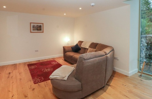 Barbon Cottage | THE OLD SHIPPON, pet friendly, with a garden in Kirkby Lonsdale