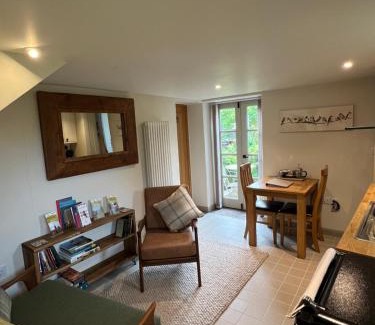 Saxmundham House | The Old Stable at Manor House, Middleton