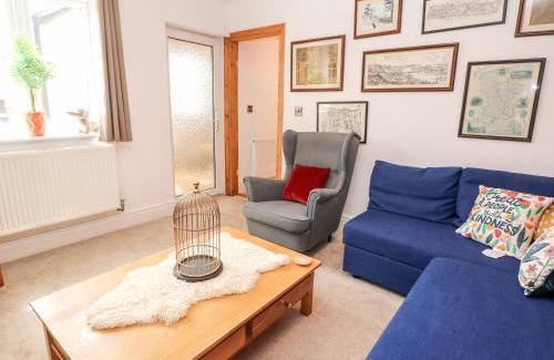 Holestone Moor House | The Old Stables