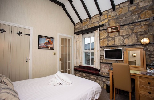 Seahouses House | The Olde Ship Inn