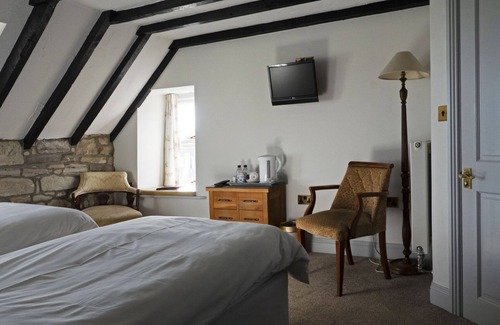 Seahouses Hotel | The Olde Ship Inn